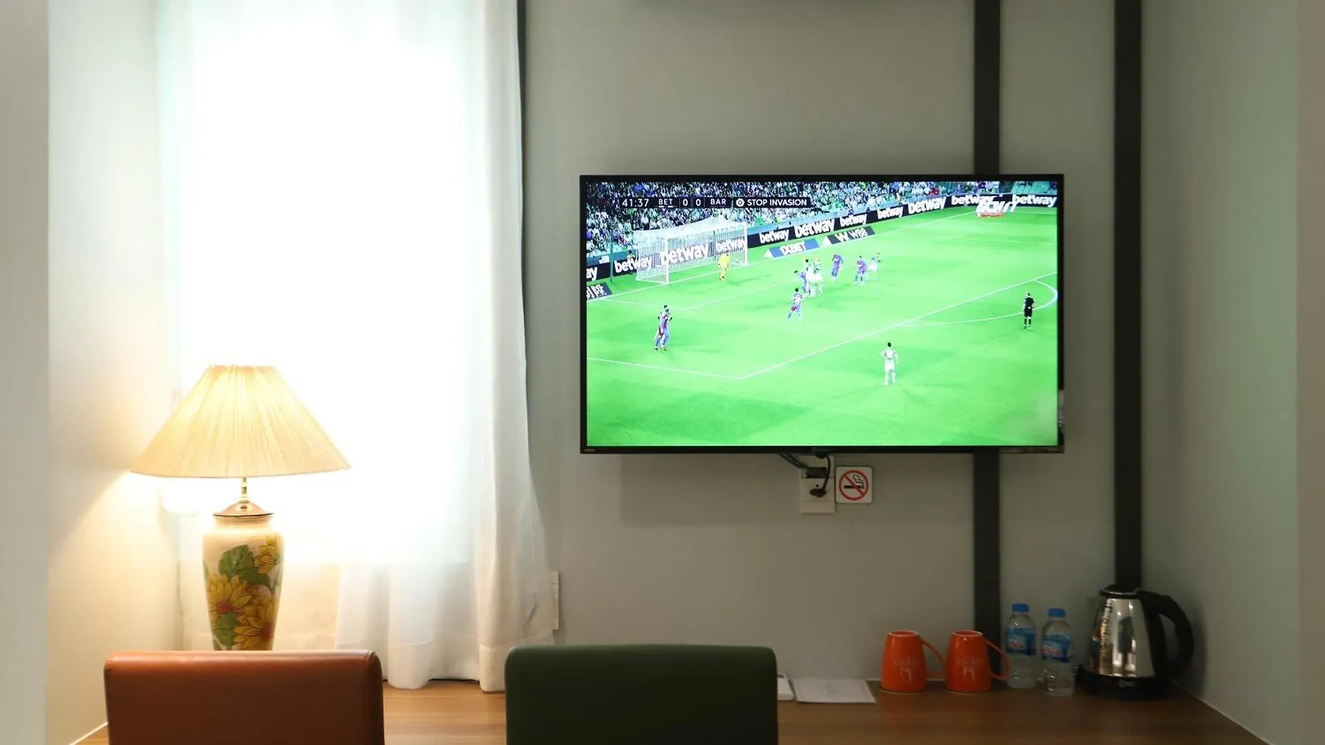 Lanura Apartments And Hotel Ho Chi Minh City 3*,